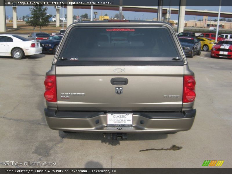 Light Khaki Metallic / Khaki 2007 Dodge Dakota SLT Quad Cab