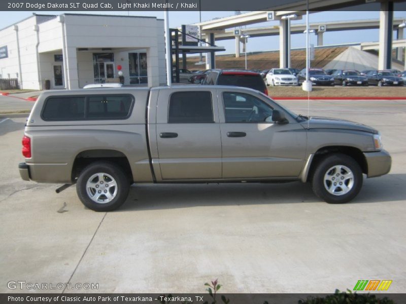 Light Khaki Metallic / Khaki 2007 Dodge Dakota SLT Quad Cab