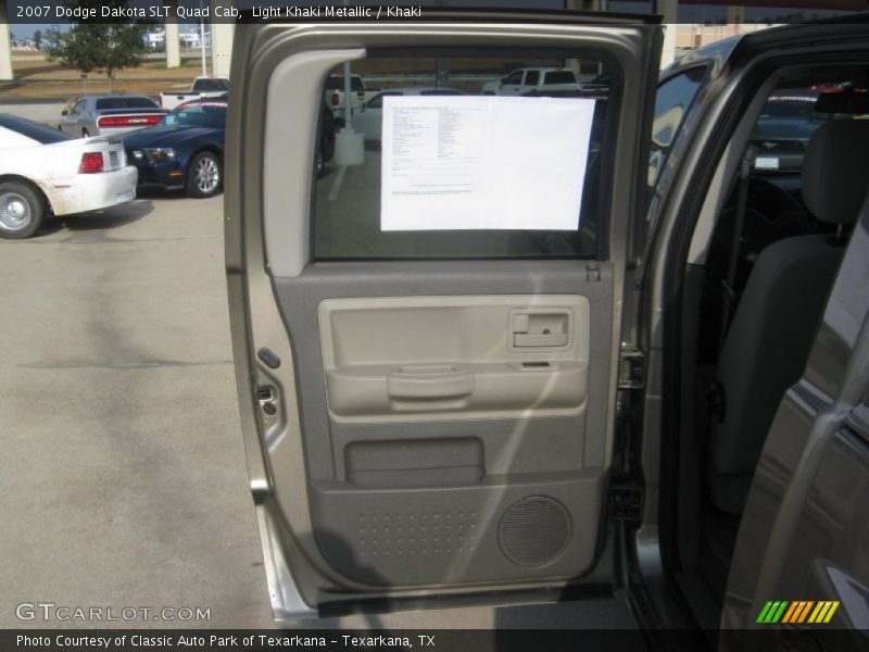 Light Khaki Metallic / Khaki 2007 Dodge Dakota SLT Quad Cab