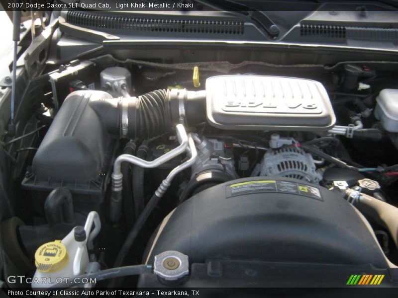 Light Khaki Metallic / Khaki 2007 Dodge Dakota SLT Quad Cab