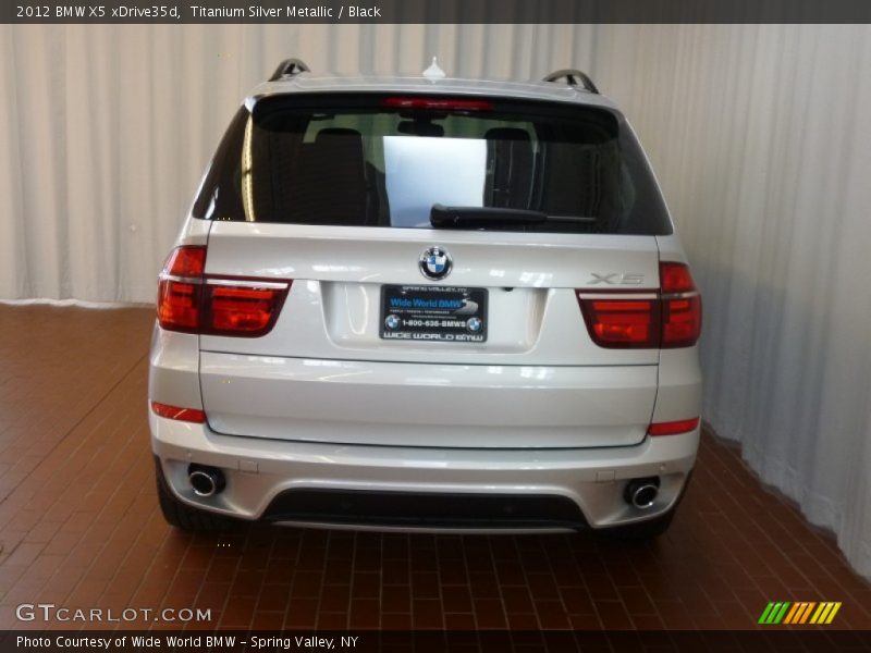 Titanium Silver Metallic / Black 2012 BMW X5 xDrive35d