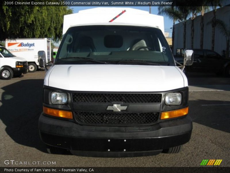 Summit White / Medium Dark Pewter 2006 Chevrolet Express Cutaway 3500 Commercial Utility Van