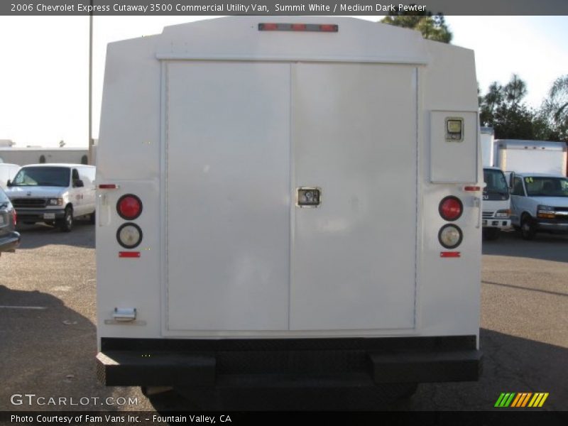 Summit White / Medium Dark Pewter 2006 Chevrolet Express Cutaway 3500 Commercial Utility Van