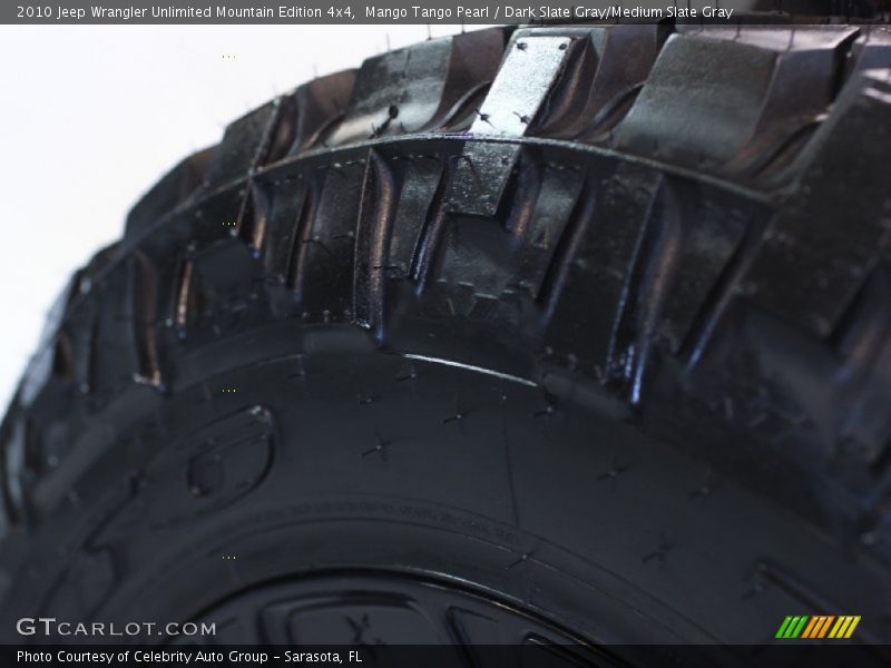 Mango Tango Pearl / Dark Slate Gray/Medium Slate Gray 2010 Jeep Wrangler Unlimited Mountain Edition 4x4