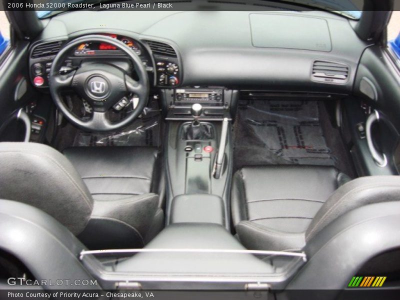 Dashboard of 2006 S2000 Roadster