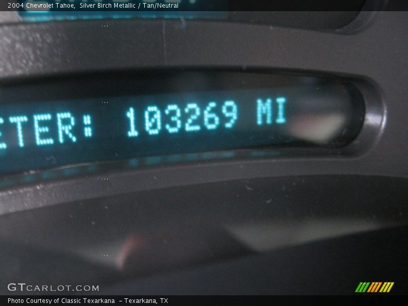 Silver Birch Metallic / Tan/Neutral 2004 Chevrolet Tahoe