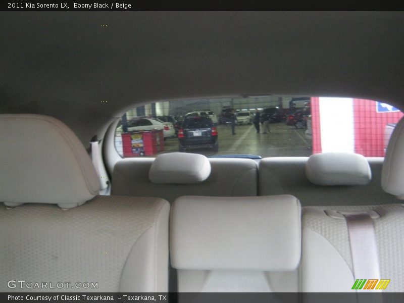 Ebony Black / Beige 2011 Kia Sorento LX