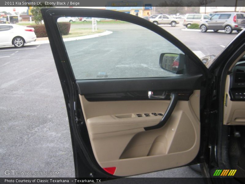 Ebony Black / Beige 2011 Kia Sorento LX