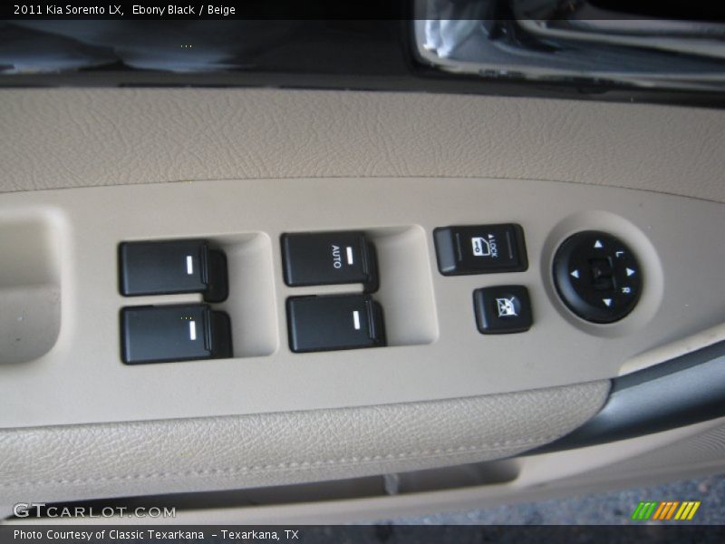 Ebony Black / Beige 2011 Kia Sorento LX