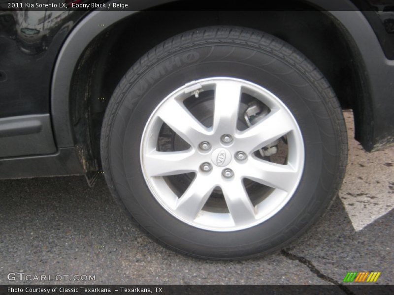 Ebony Black / Beige 2011 Kia Sorento LX