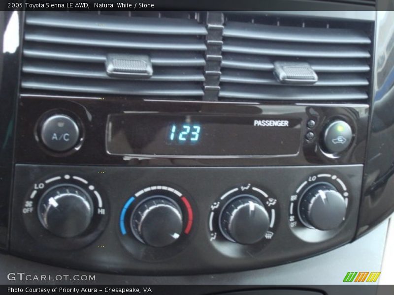 Natural White / Stone 2005 Toyota Sienna LE AWD