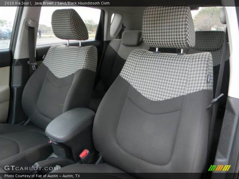  2010 Soul ! Sand/Black Houndstooth Cloth Interior