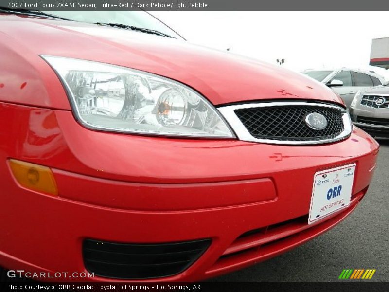 Infra-Red / Dark Pebble/Light Pebble 2007 Ford Focus ZX4 SE Sedan