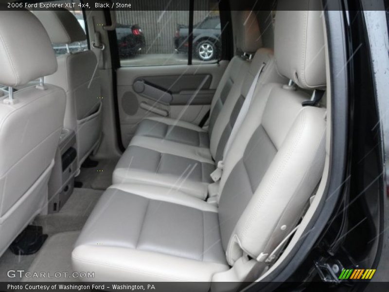 Black / Stone 2006 Ford Explorer XLT 4x4