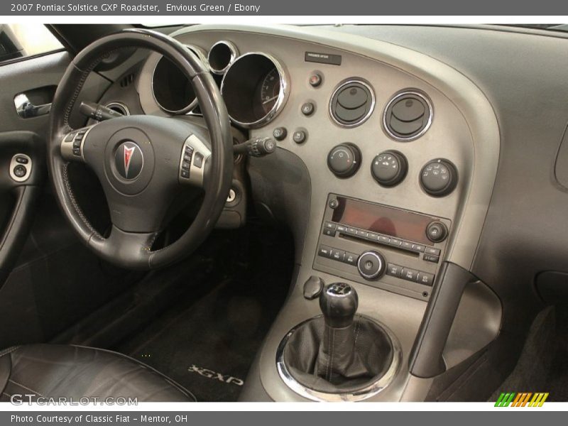 Dashboard of 2007 Solstice GXP Roadster