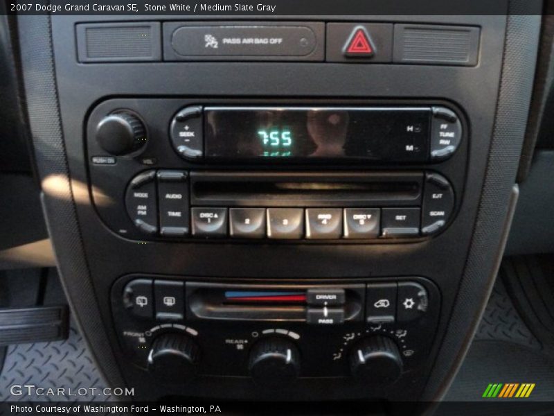 Stone White / Medium Slate Gray 2007 Dodge Grand Caravan SE