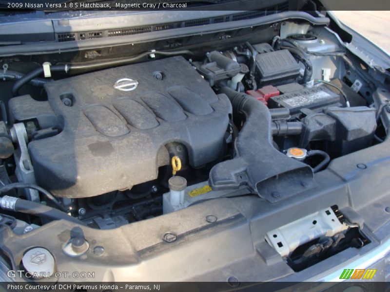 Magnetic Gray / Charcoal 2009 Nissan Versa 1.8 S Hatchback