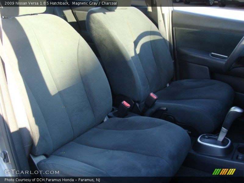 Magnetic Gray / Charcoal 2009 Nissan Versa 1.8 S Hatchback