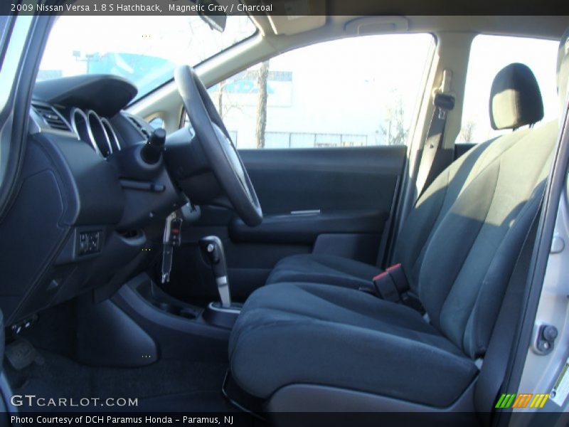 Magnetic Gray / Charcoal 2009 Nissan Versa 1.8 S Hatchback