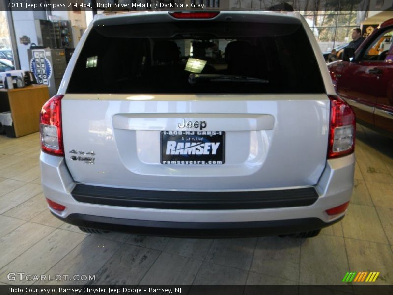 Bright Silver Metallic / Dark Slate Gray 2011 Jeep Compass 2.4 4x4