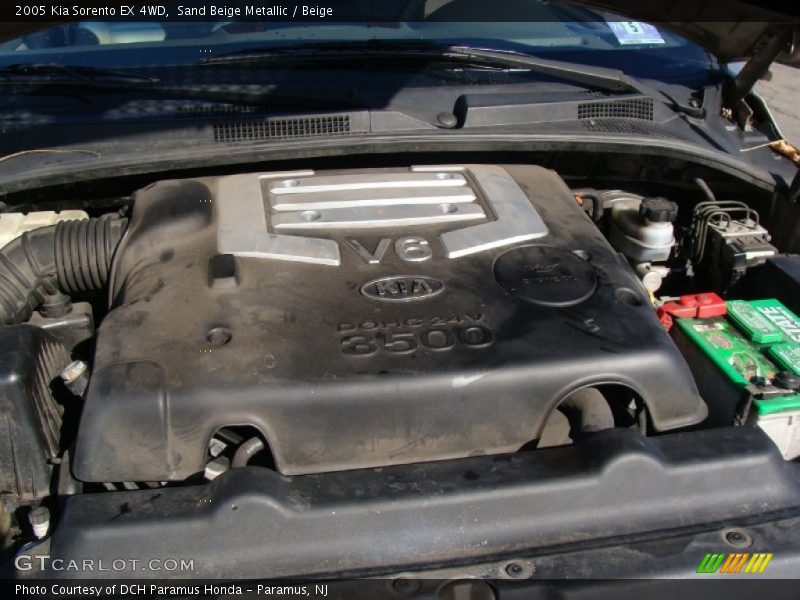 Sand Beige Metallic / Beige 2005 Kia Sorento EX 4WD