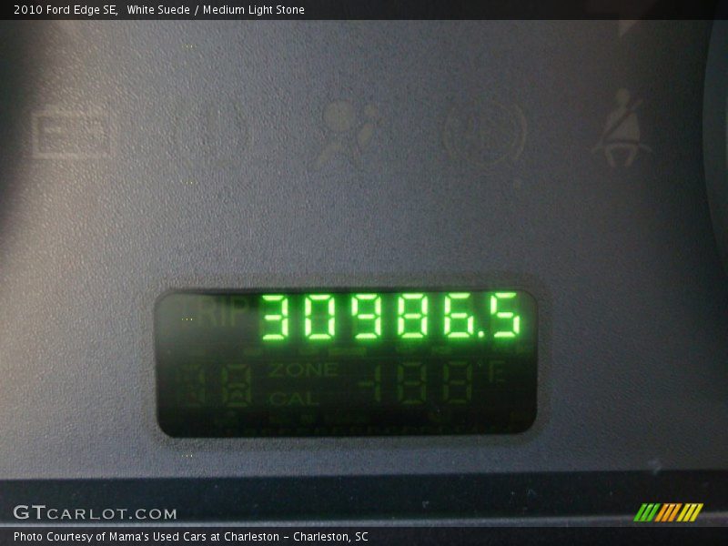 White Suede / Medium Light Stone 2010 Ford Edge SE