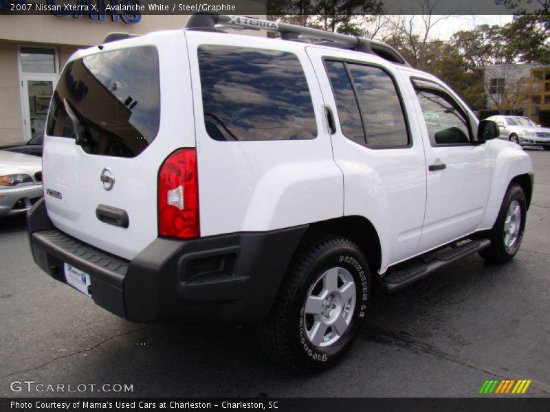 Avalanche White / Steel/Graphite 2007 Nissan Xterra X