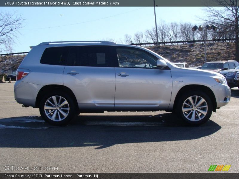Classic Silver Metallic / Ash 2009 Toyota Highlander Hybrid 4WD