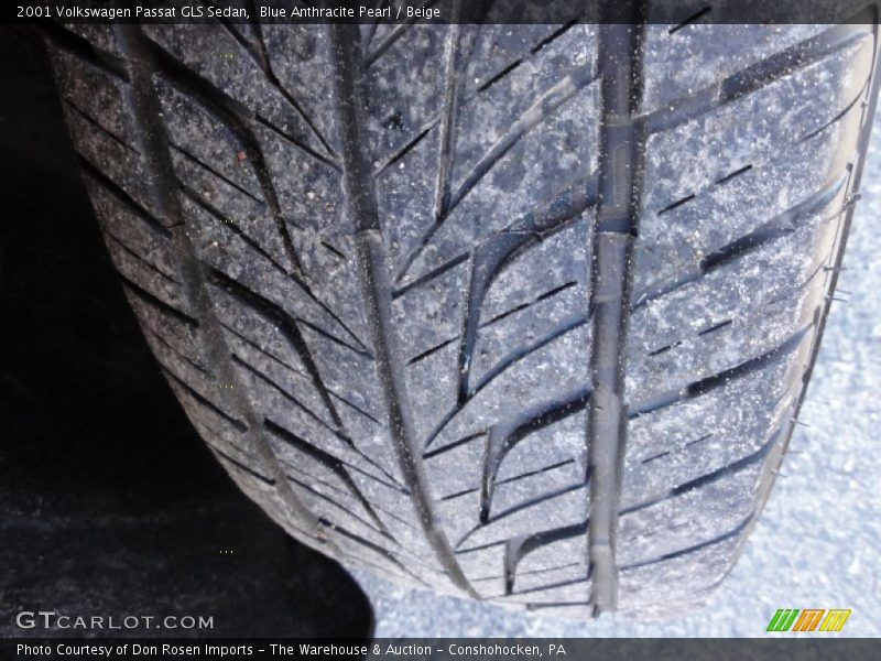 Blue Anthracite Pearl / Beige 2001 Volkswagen Passat GLS Sedan