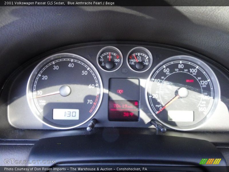 Blue Anthracite Pearl / Beige 2001 Volkswagen Passat GLS Sedan