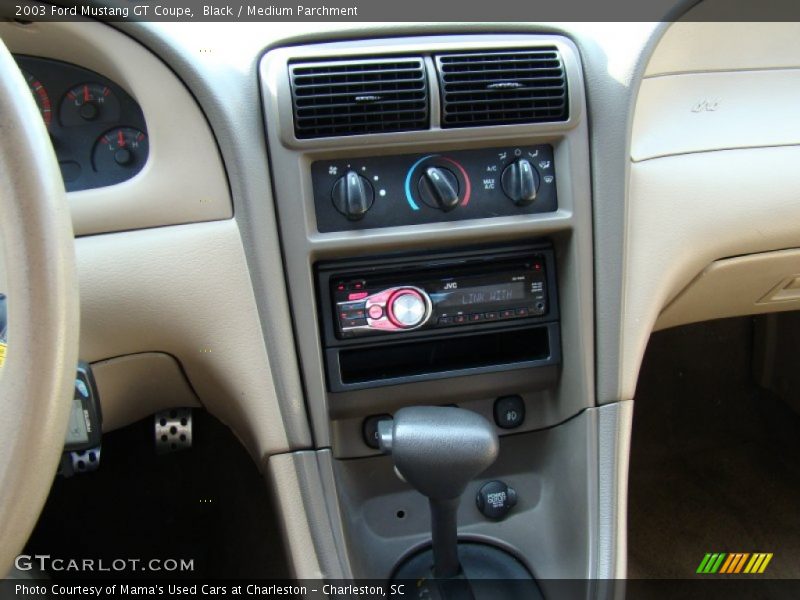Black / Medium Parchment 2003 Ford Mustang GT Coupe