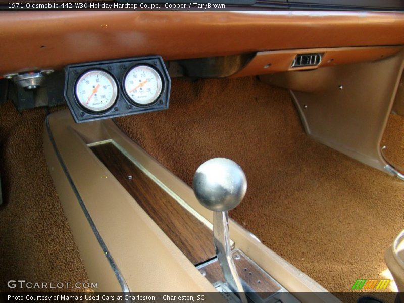  1971 442 W30 Holiday Hardtop Coupe THM Automatic Shifter
