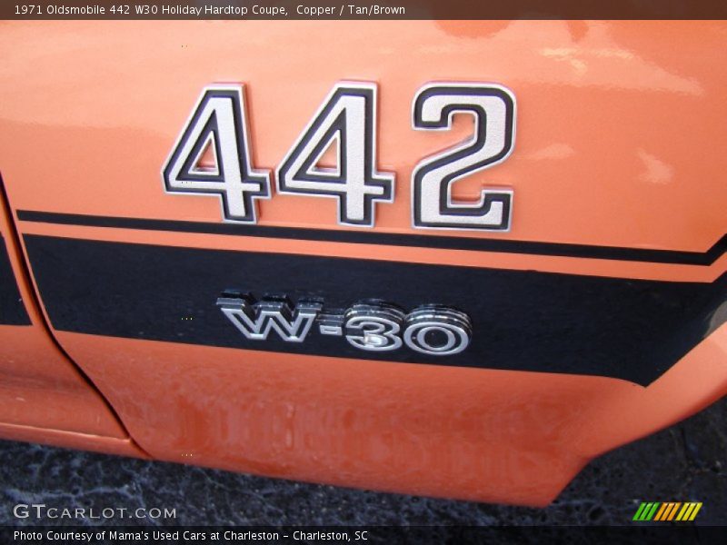  1971 442 W30 Holiday Hardtop Coupe Logo