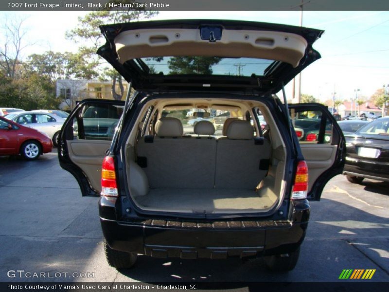 Black / Medium/Dark Pebble 2007 Ford Escape Limited