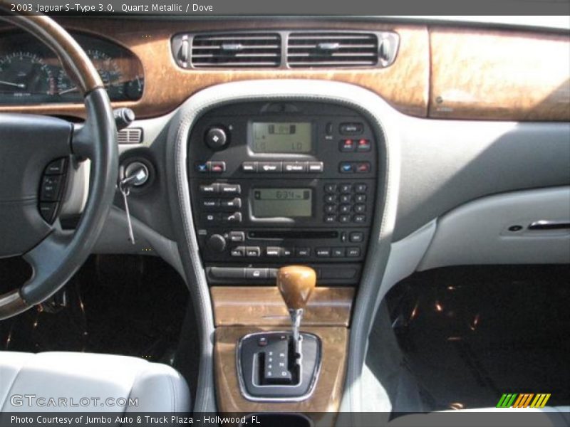 Quartz Metallic / Dove 2003 Jaguar S-Type 3.0