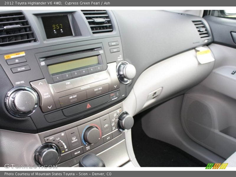 Cypress Green Pearl / Ash 2012 Toyota Highlander V6 4WD