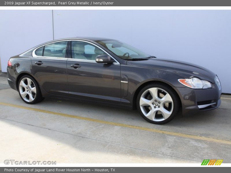 Pearl Grey Metallic / Ivory/Oyster 2009 Jaguar XF Supercharged
