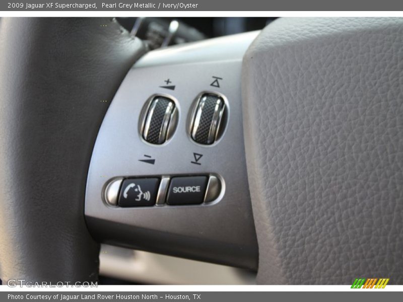 Pearl Grey Metallic / Ivory/Oyster 2009 Jaguar XF Supercharged