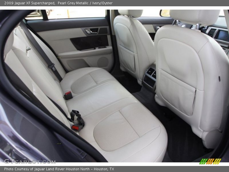 Pearl Grey Metallic / Ivory/Oyster 2009 Jaguar XF Supercharged