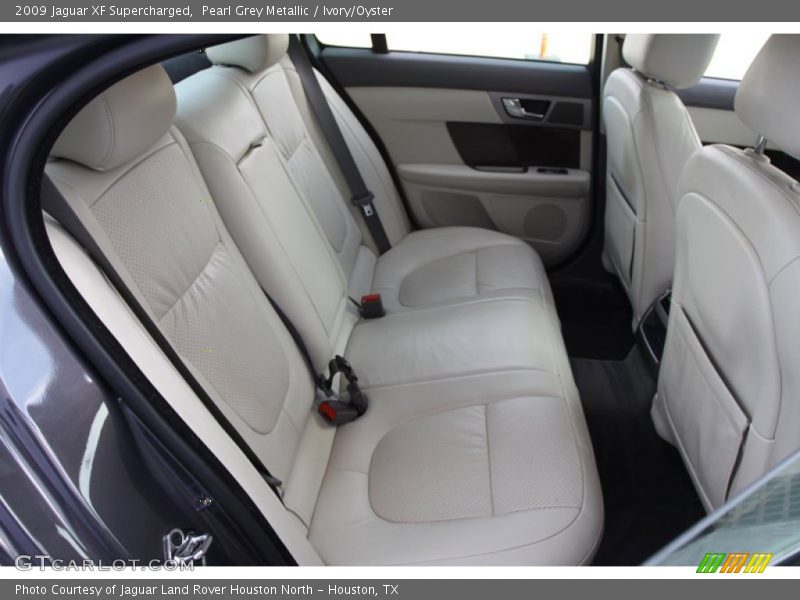 Pearl Grey Metallic / Ivory/Oyster 2009 Jaguar XF Supercharged