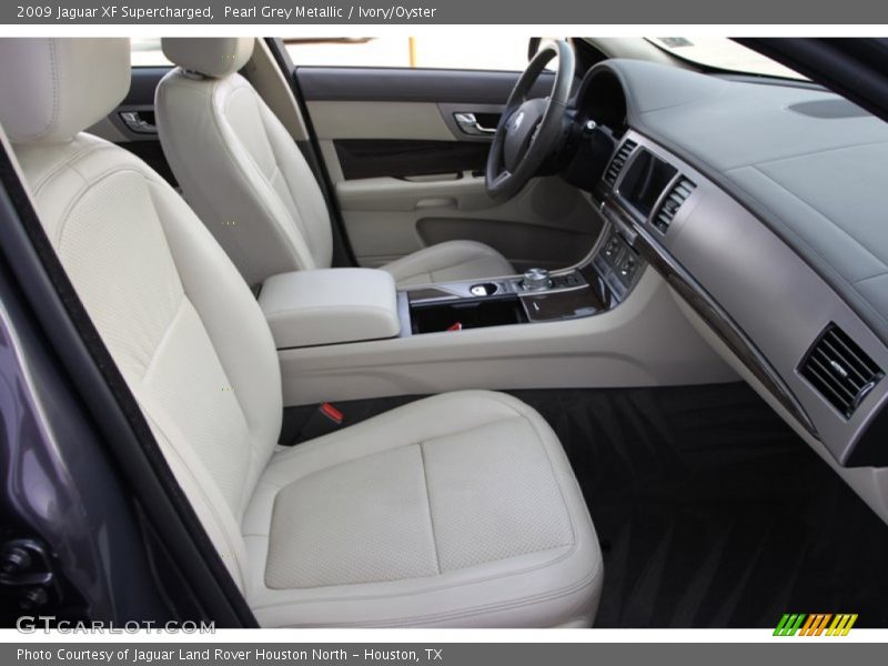 Pearl Grey Metallic / Ivory/Oyster 2009 Jaguar XF Supercharged