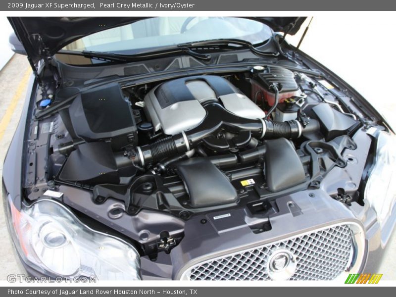  2009 XF Supercharged Engine - 4.2 Liter Supercharged DOHC 32-Valve VVT V8
