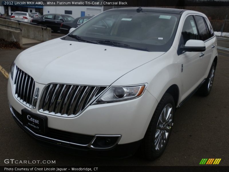 White Platinum Metallic Tri-Coat / Charcoal Black 2012 Lincoln MKX AWD