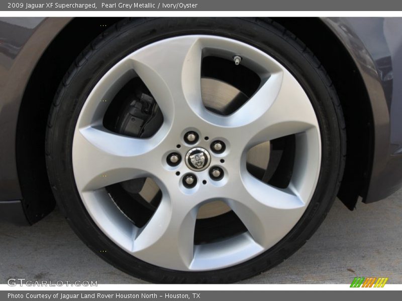 2009 XF Supercharged Wheel