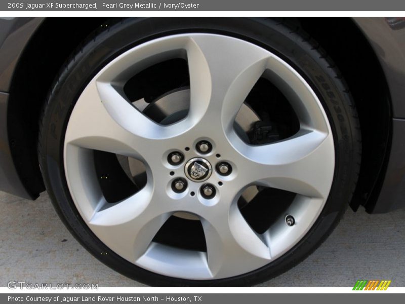  2009 XF Supercharged Wheel