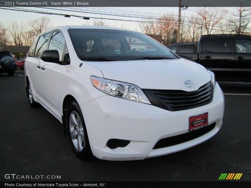 Super White / Bisque 2011 Toyota Sienna V6