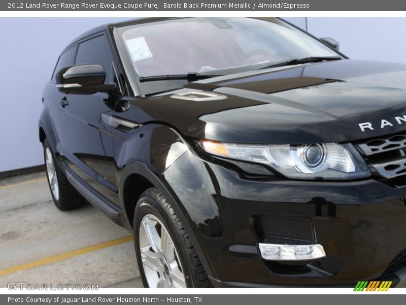 Barolo Black Premium Metallic / Almond/Espresso 2012 Land Rover Range Rover Evoque Coupe Pure