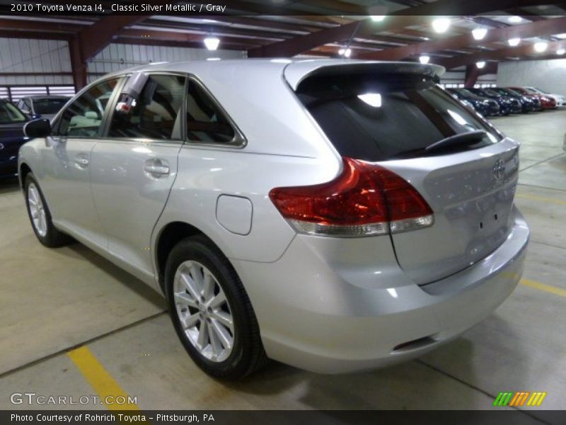 Classic Silver Metallic / Gray 2010 Toyota Venza I4