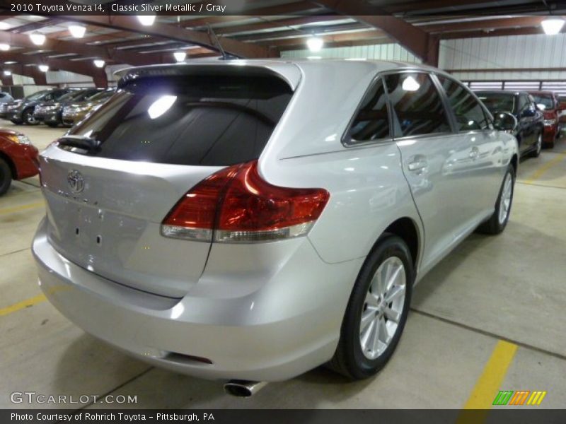 Classic Silver Metallic / Gray 2010 Toyota Venza I4