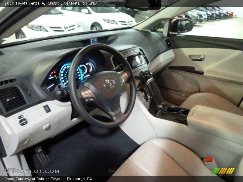 Classic Silver Metallic / Gray 2010 Toyota Venza I4